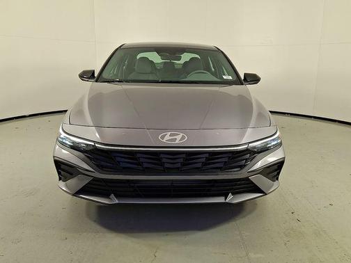 2026 Hyundai ELANTRA Sport