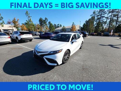 2024 Toyota Camry SE