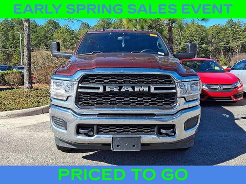 2021 RAM 3500 Tradesman Crew Cab 4x4 8' Box