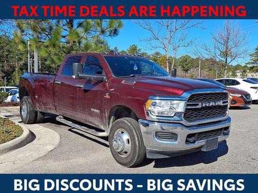 2021 RAM 3500 Tradesman Crew Cab 4x4 8' Box