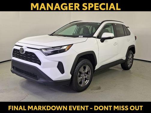 2024 Toyota RAV4 XLE
