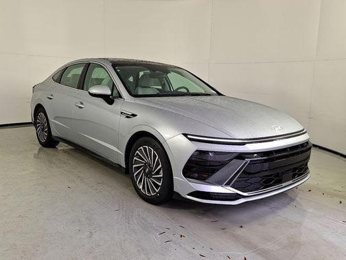 2026 Hyundai SONATA Hybrid SE