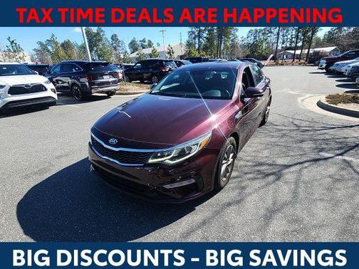 2019 Kia Optima LX