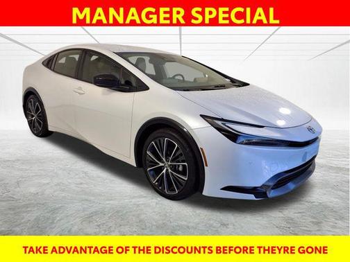2024 Toyota Prius XLE