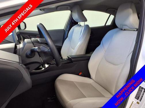 2024 Toyota Prius XLE