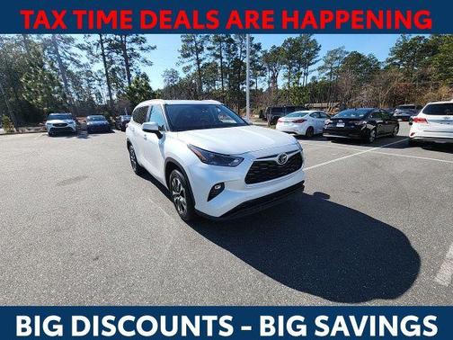 2024 Toyota Highlander XLE