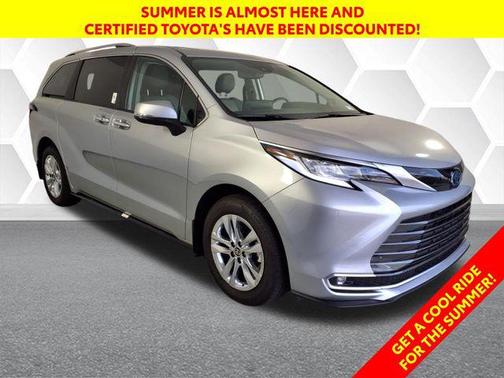 2024 Toyota Sienna Limited 7-Passenger