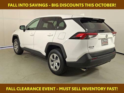 2022 Toyota RAV4 LE