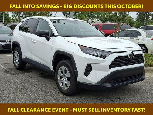 2022 Toyota RAV4 LE