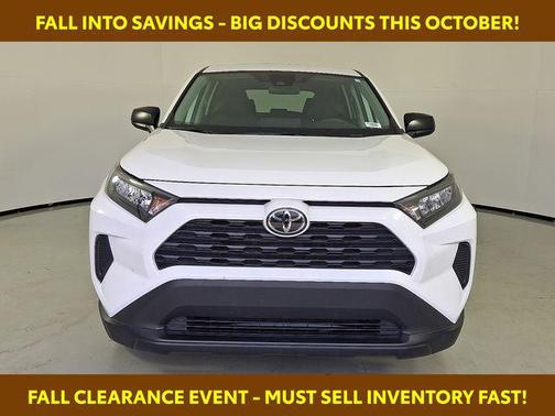 2022 Toyota RAV4 LE