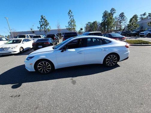 2020 Hyundai SONATA SEL Plus