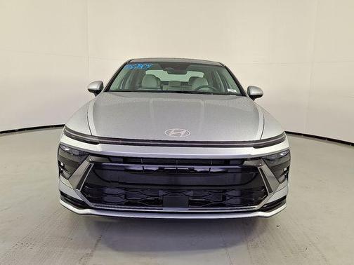 2026 Hyundai SONATA SEL