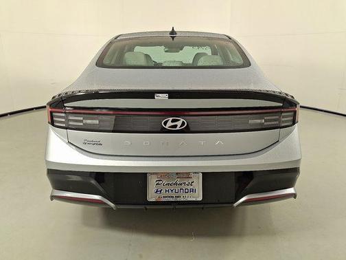 2026 Hyundai SONATA SEL