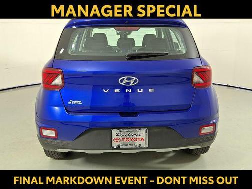 2024 Hyundai VENUE SEL