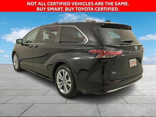 Midnight Black Metallic 2021 Toyota Sienna Platinum 7 Passenger