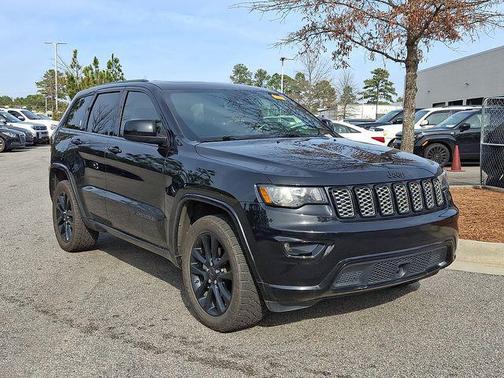 2020 Jeep Grand Cherokee Altitude