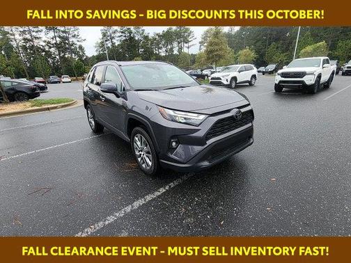 2023 Toyota RAV4 XLE Premium