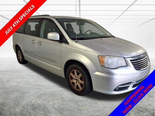 2011 Chrysler Town & Country Touring