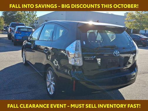 2012 Toyota Prius v Two
