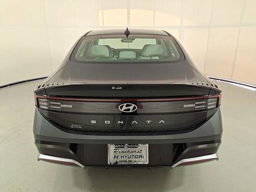 2026 Hyundai SONATA SEL