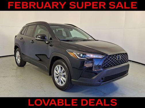 2024 Toyota Corolla Cross LE