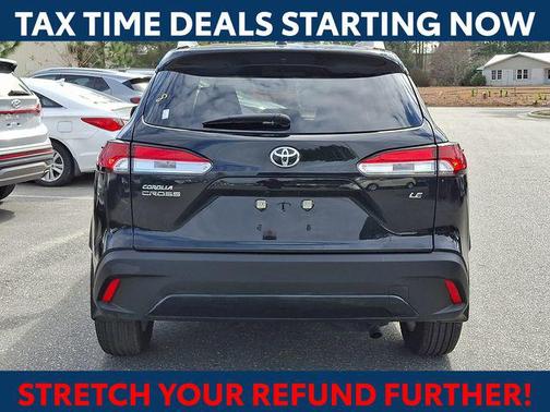 2024 Toyota Corolla Cross LE