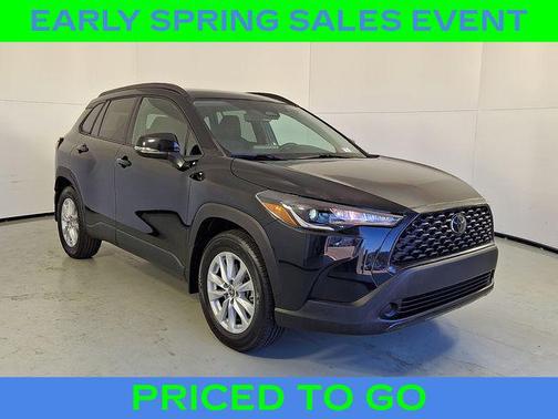 2024 Toyota Corolla Cross LE