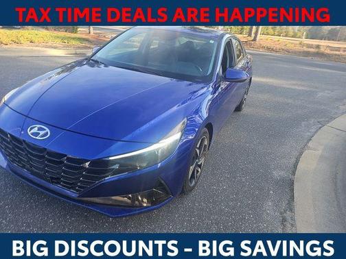 2023 Hyundai ELANTRA Limited