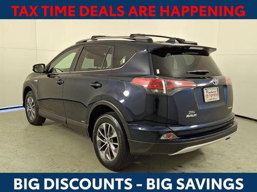 2018 Toyota RAV4 Hybrid LE