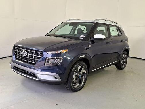 2026 Hyundai VENUE SEL w/Two-Tone Roof