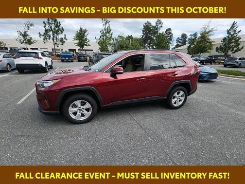 2021 Toyota RAV4 XLE