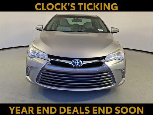 2017 Toyota Camry Hybrid XLE