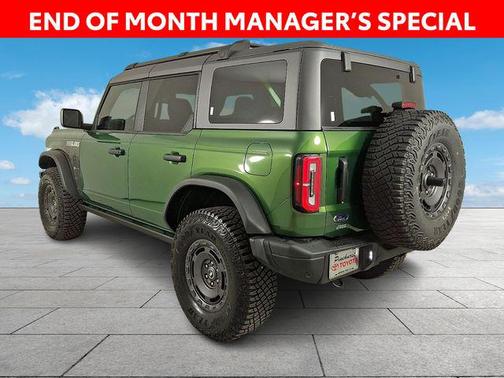 Eruption Green Metallic 2024 Ford Bronco Everglades