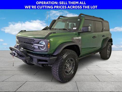 Eruption Green Metallic 2024 Ford Bronco Everglades