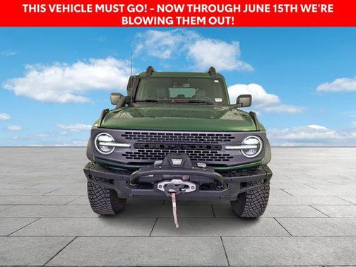 Eruption Green Metallic 2024 Ford Bronco Everglades