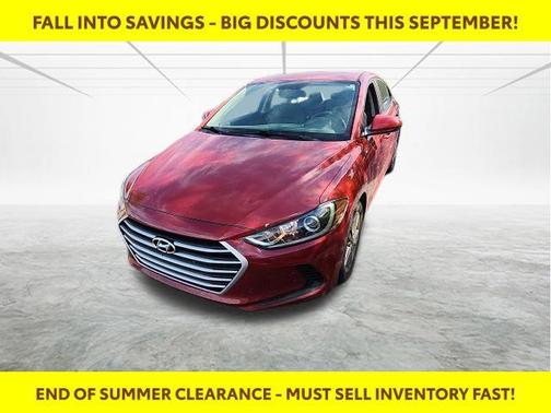 2017 Hyundai ELANTRA SE
