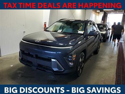 2025 Hyundai KONA SEL