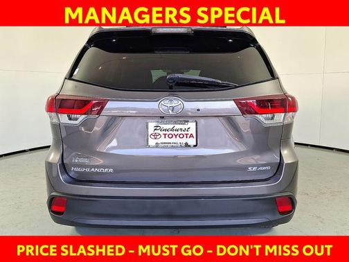 2019 Toyota Highlander SE