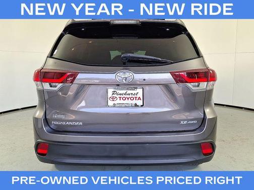 2019 Toyota Highlander SE