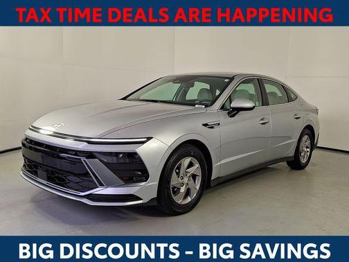 2025 Hyundai SONATA SE