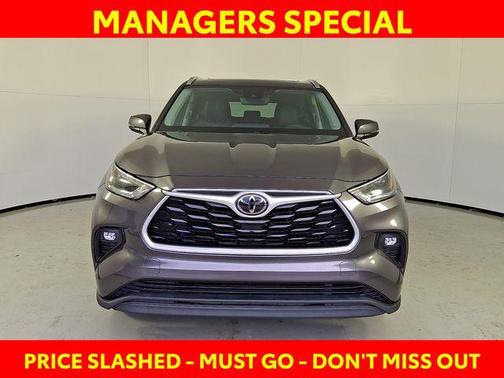 2021 Toyota Highlander XLE