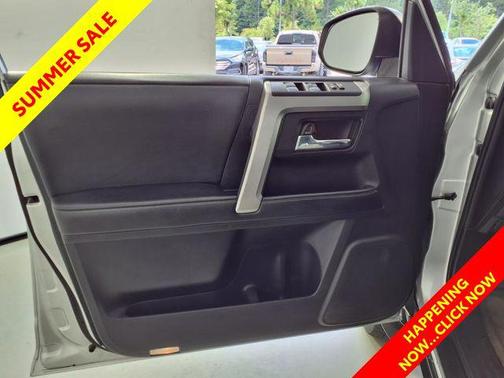 2014 Toyota 4Runner SR5