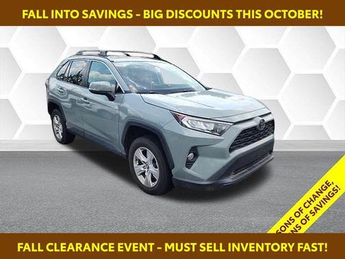 2021 Toyota RAV4 XLE