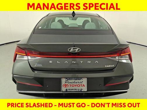 2024 Hyundai ELANTRA Limited