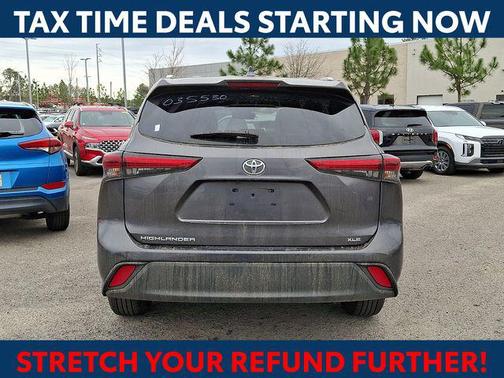 2023 Toyota Highlander XLE