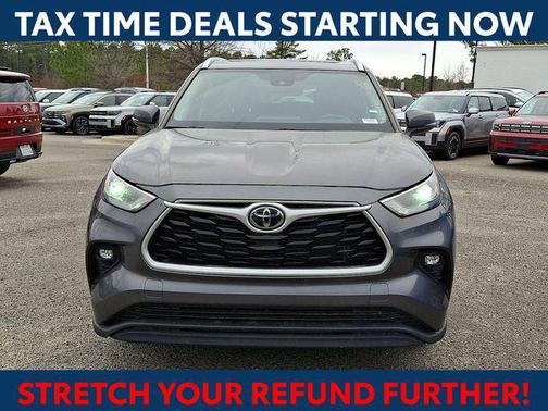 2023 Toyota Highlander XLE