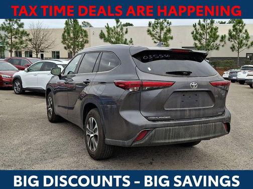 2023 Toyota Highlander XLE