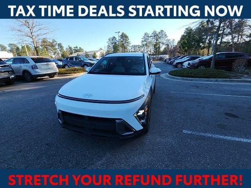 2024 Hyundai KONA SEL