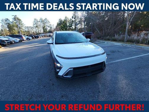 2024 Hyundai KONA SEL