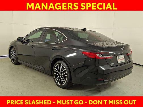 2025 Toyota Camry XLE